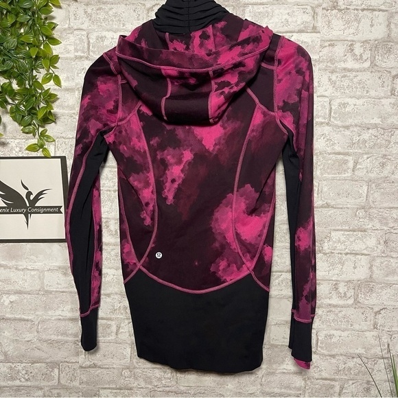 Lululemon Pink Daily Practice‎ Blooming Pixie Raspberry Black Jacket Size 6 - Picture 7 of 8